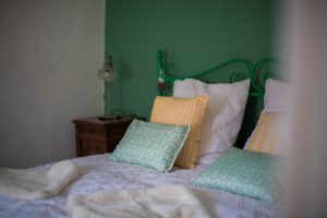 The Vintage Bed and Broc, Love nest