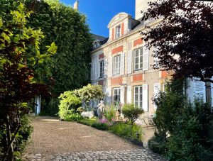 CHAMBRES D’HOTES – MANOIR AUVRAY