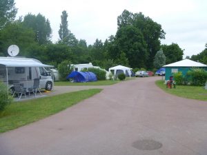 AIRE DE SERVICE CAMPING CAR – CAMPING ONLYCAMP LE PONT ROMAIN